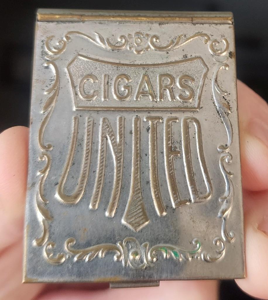Pat 1904 UNITED CIGARS HAVANA AMERICAN CIGAR ADVERTISING MATCH SAFE HOLDER VESTA