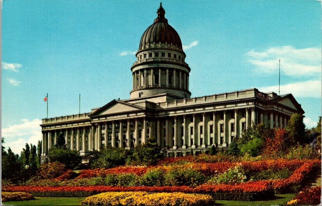 Postcard Utah Salt Lake City State Capitol Building Dome Flowers UT Vintage 1976