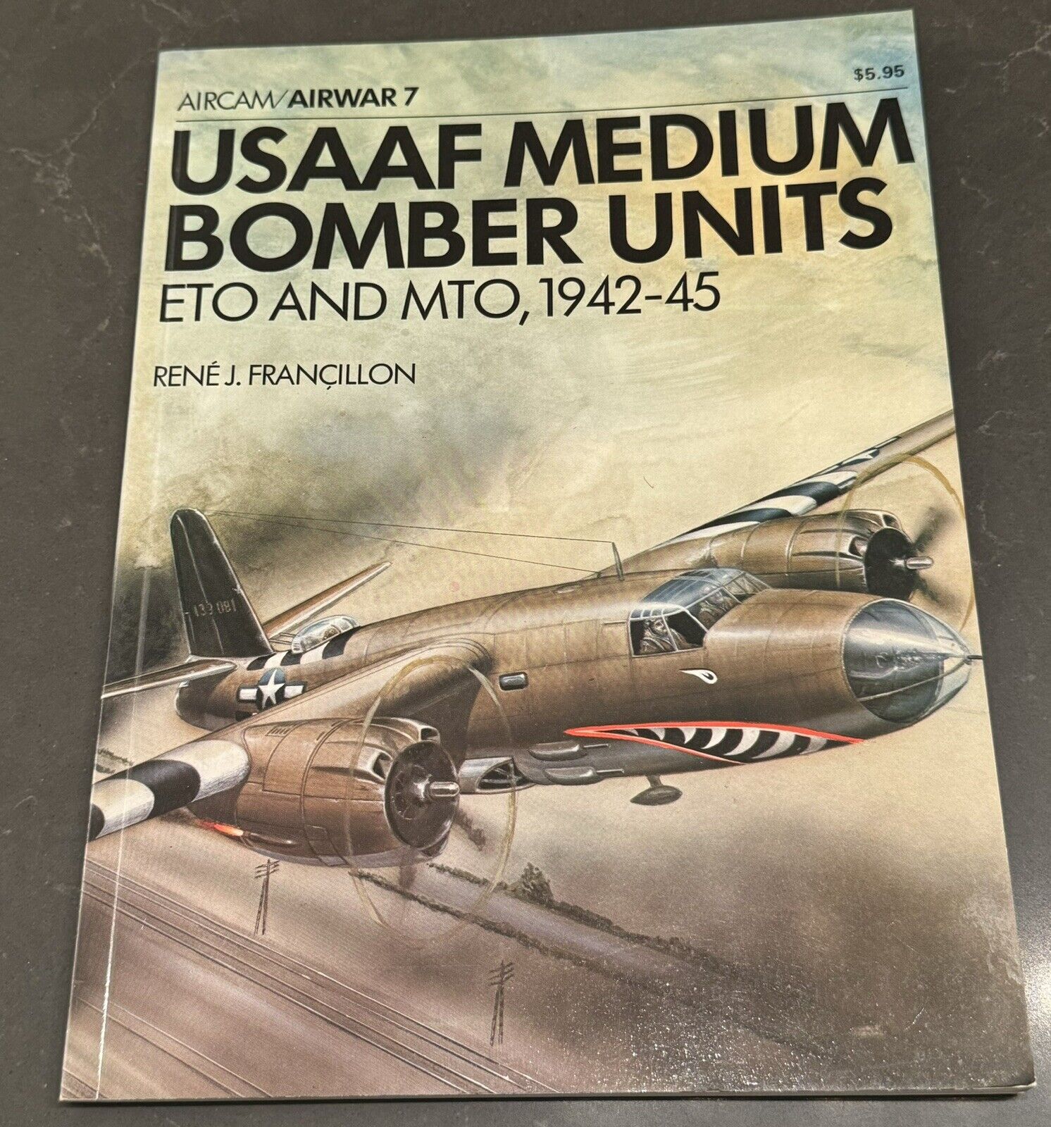 OSPREY AIRCAM/AIRWAR 7 USAAF MEDIUM BOMBER UNITS ETO & MTO, 1942-45 NEW CONDITIO