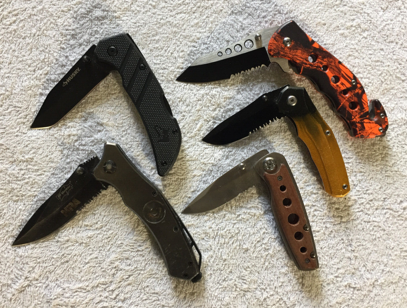 Lot Of 5 EDC Husky and others good quality knives \