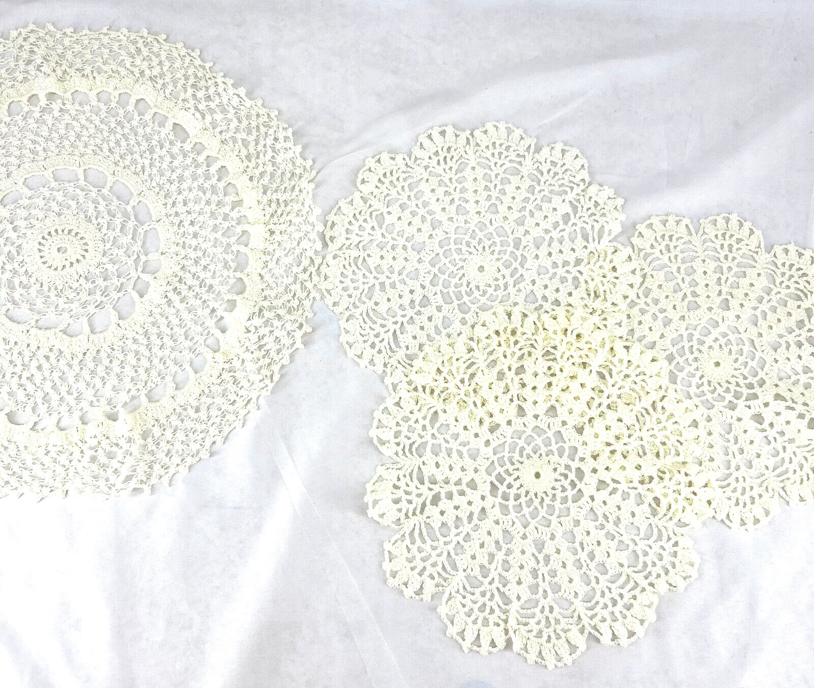 Vintage Hand Crocheted Doilies Off White Cream Beige Lot of 4 Cottage Farmhouse