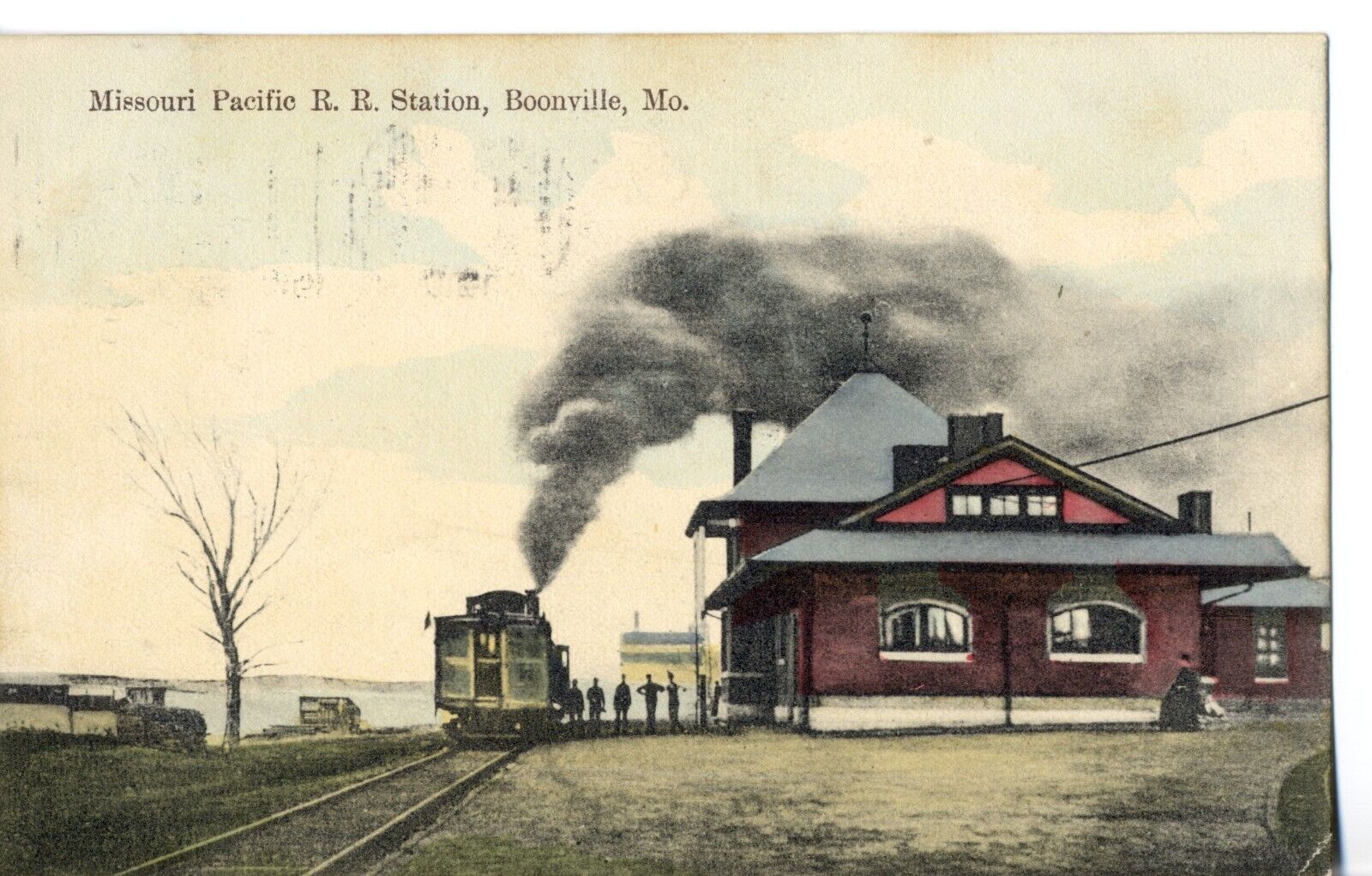 Missouri Pacific Railroad Station, Boonville, Mo. Missouri Depot Postcard. Train