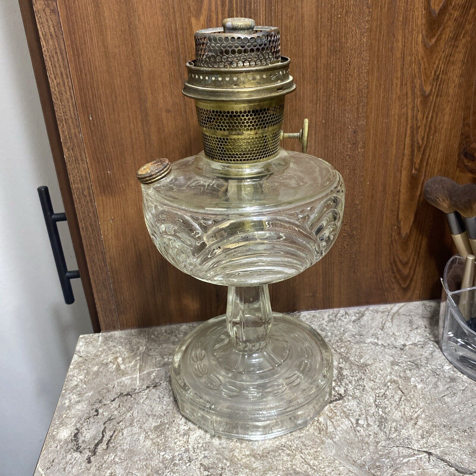 Vintage Aladdin Clear Washington Drape Oil Lamp B-50 With Crow Foot Base