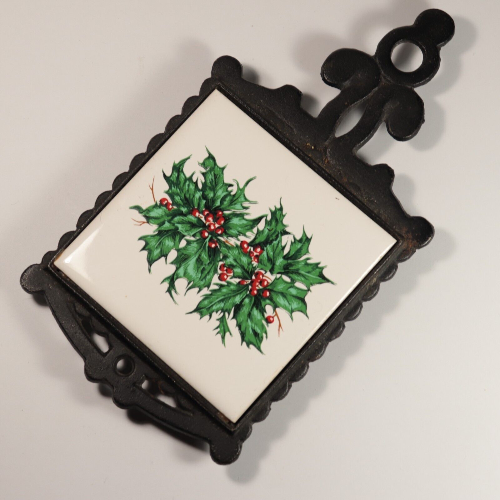 Vintage Christmas Holiday Holly Berry Ceramic Tile Cast Iron Trivet - Japan T II