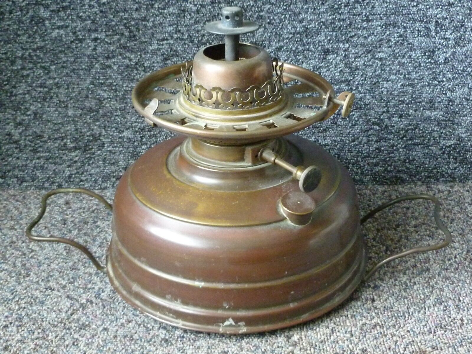Large Antique Veritas Brass Oil Lamp Church Heater