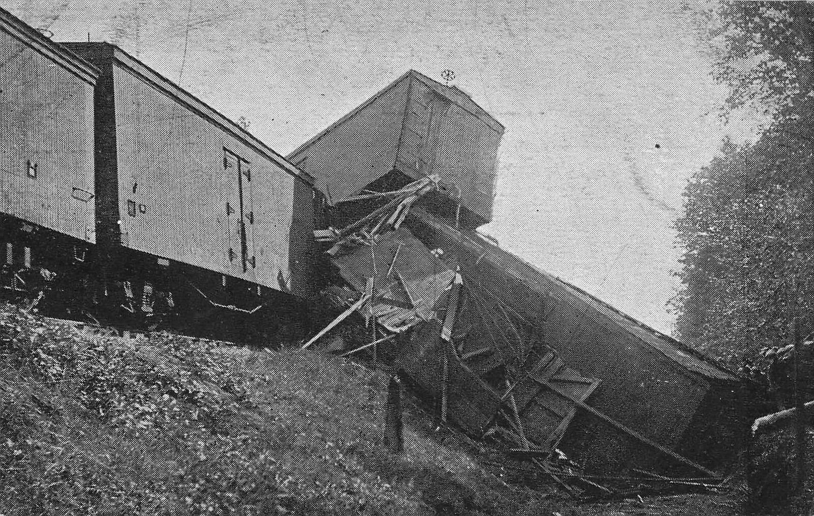 1907 Freight Train Wreck Canaan New Hampshire Railroad Photo Litho Rare 