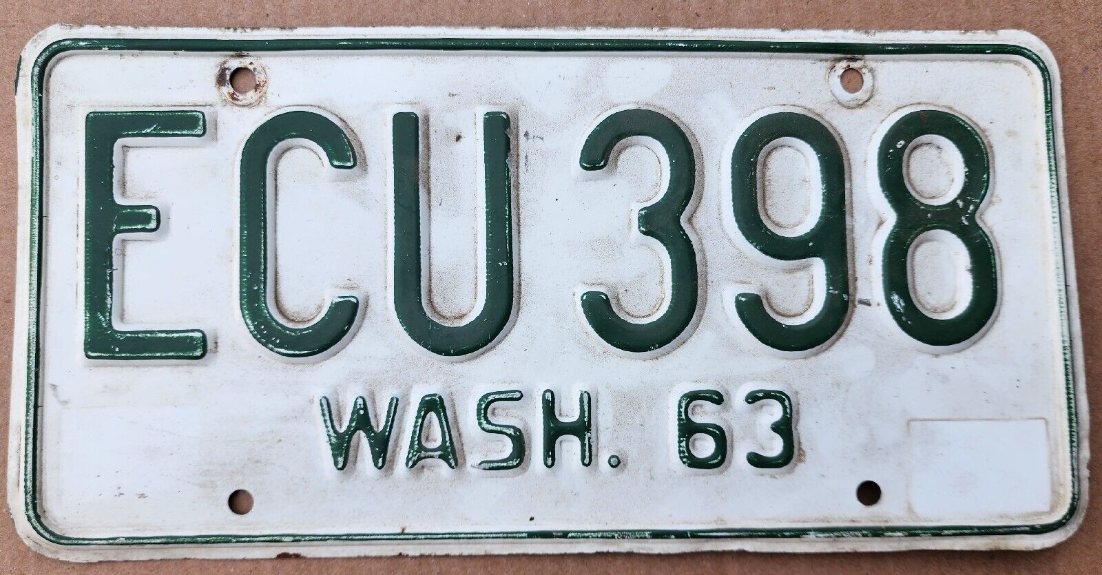 Vintage 1963 Washington State ECU 398 Green and White