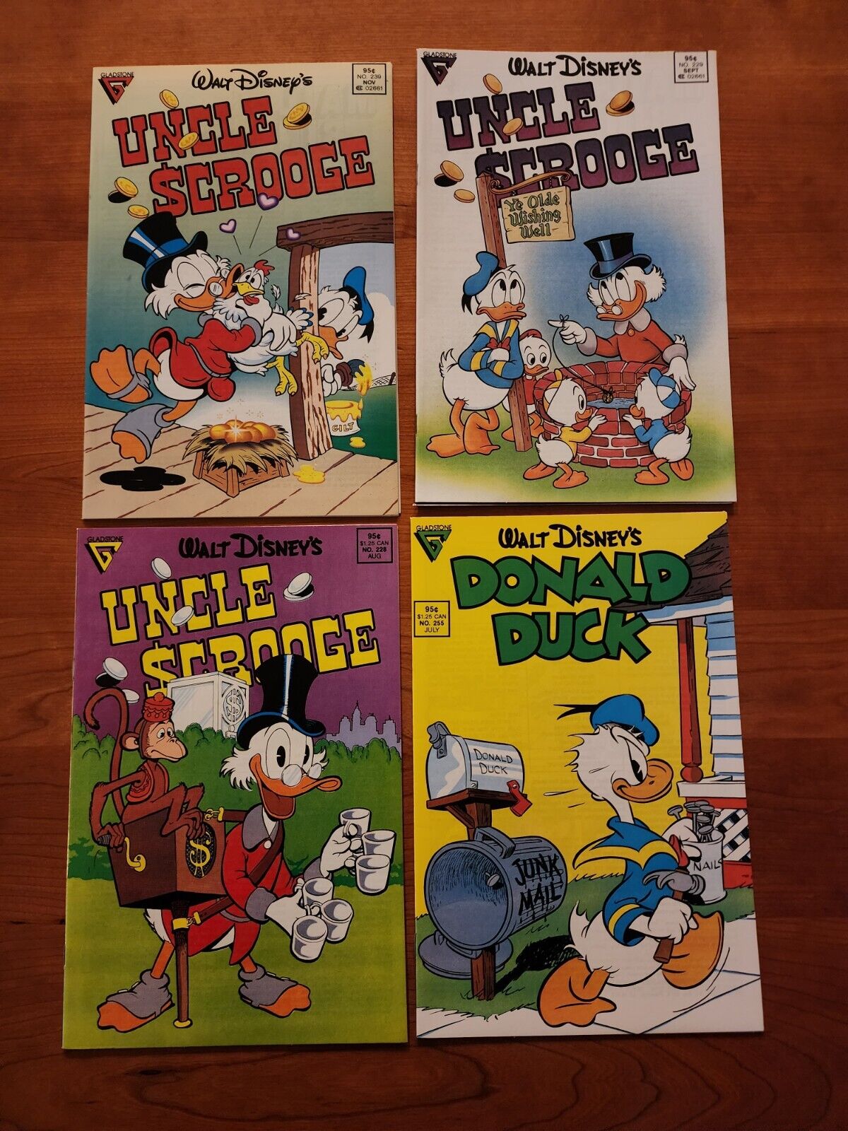 Walt Disney Comic Lot Uncle Scrooge, Donald Duck - lot (4)
