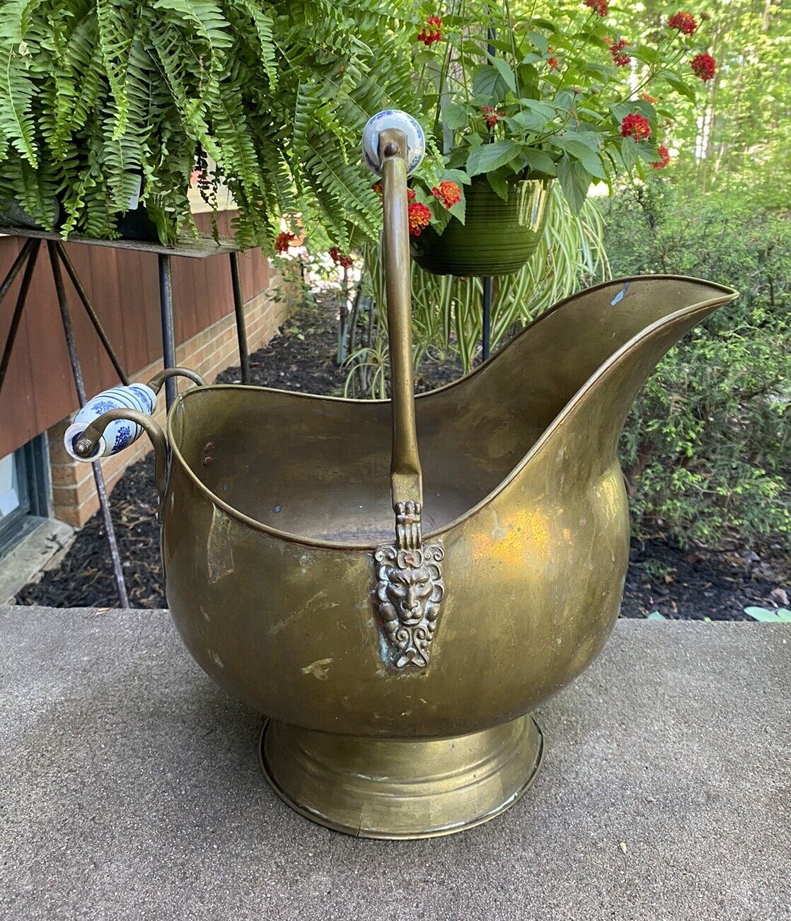 Vintage Solid Brass Coal Scuttle Bucket Lion Porcelain Handles Planter Large