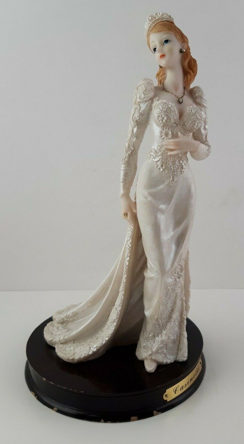 Casinelli Lareaux Beautiful Bride Resin Figurine 9.5\