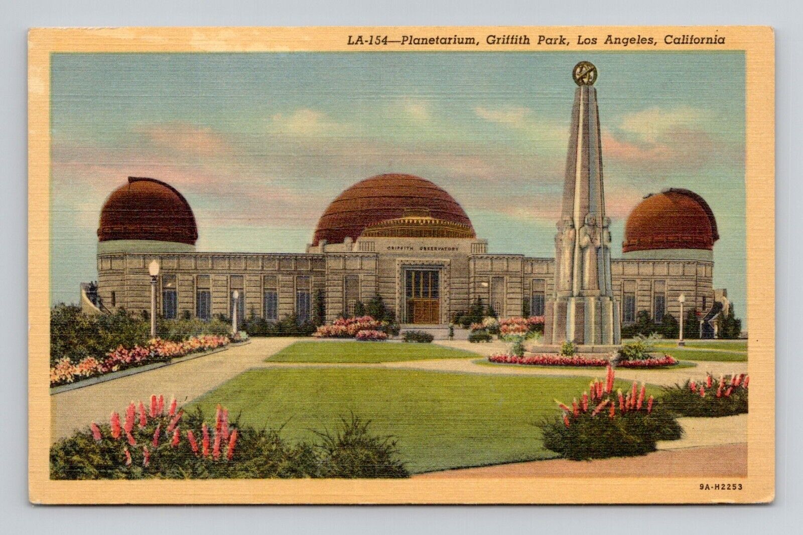 Postcard Planetarium Griffith Park Los Angeles California CA, Vintage Linen K1