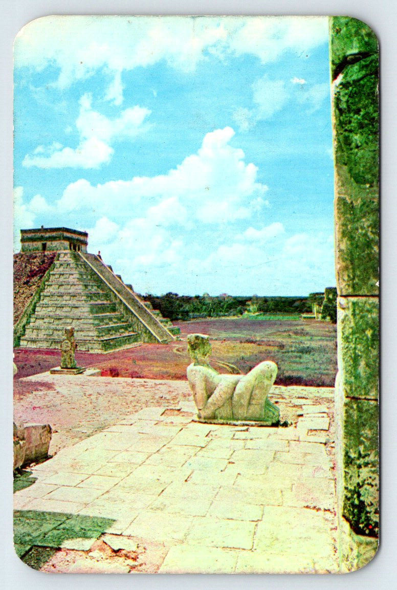 Vista del Castillo Chichen Itza Merida Yucatan Mexico Vintage Postcard BRL6