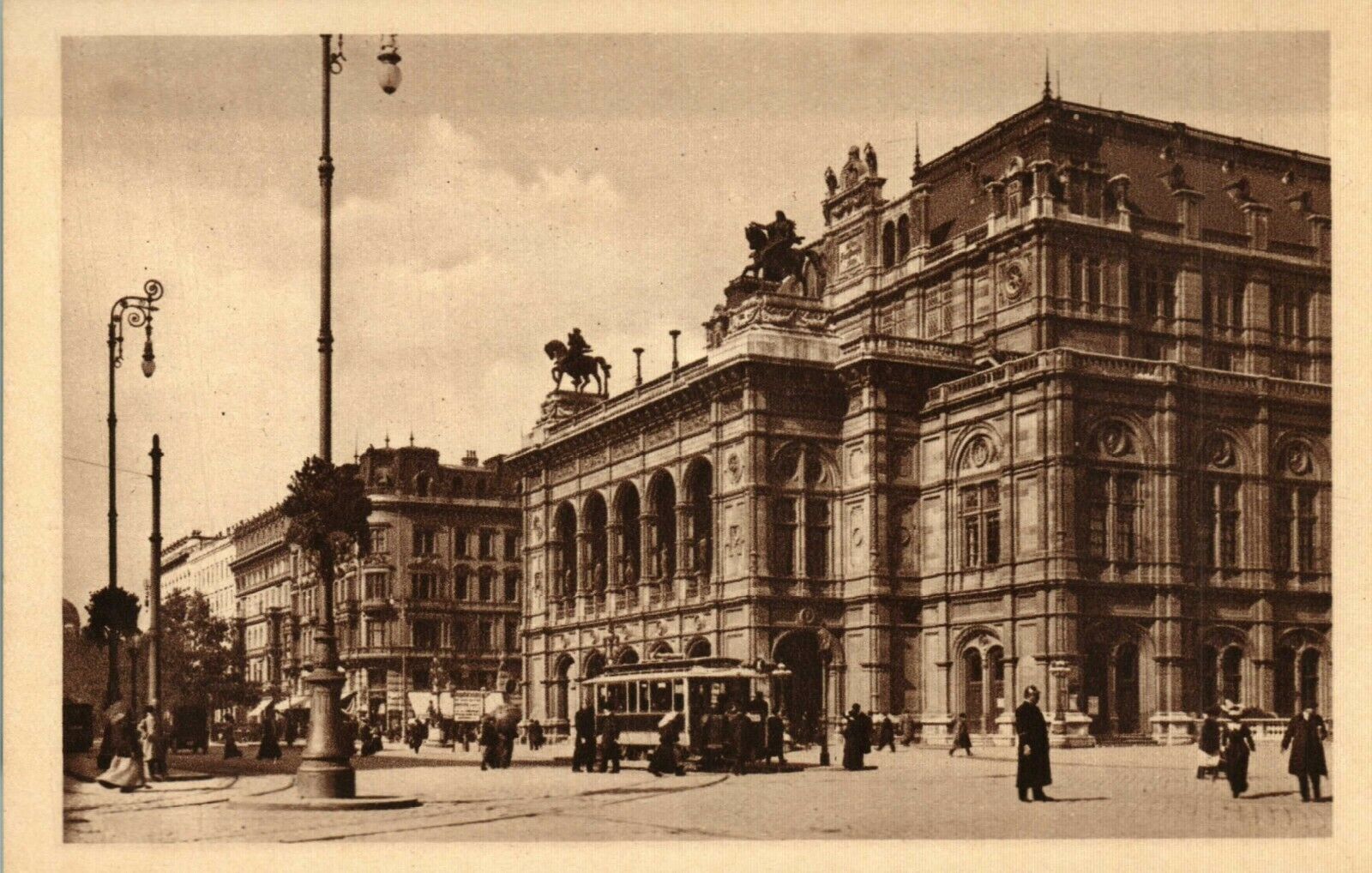 Wien I. Staatsoper. Kilophot  Postcard
