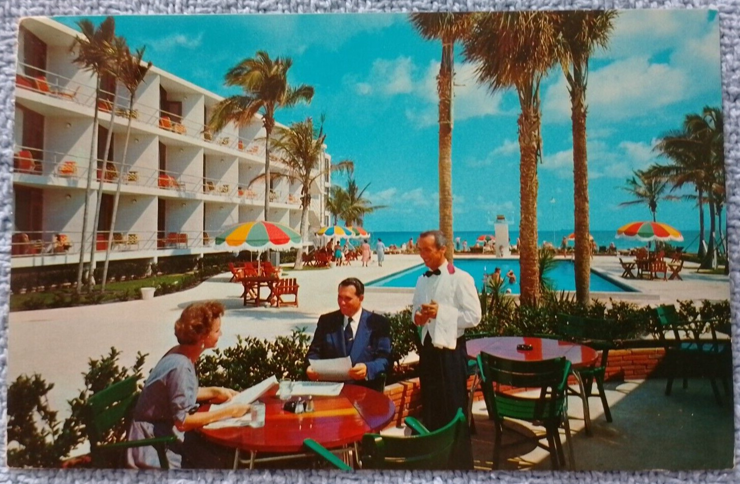 Pan American Hotel Miami Beach Florida FL Postcard, Guests Dining Poolside Retro