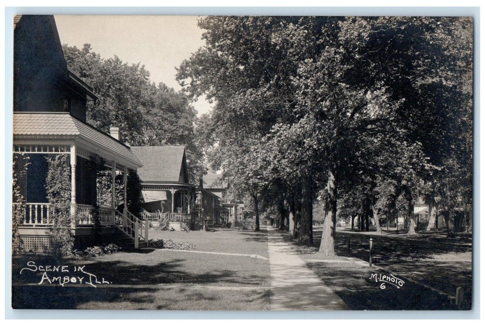 c1910\'s House Scene In Amboy Illinois IL RPPC Photo Unposted Antique Postcard
