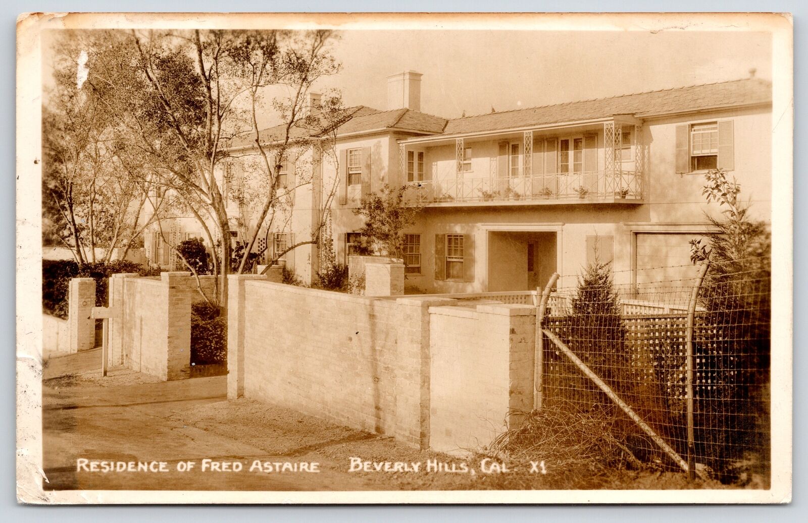 Beverly Hills California~Movie Star Fred Astaire Mansion~Brick Wall~1930s RPPC