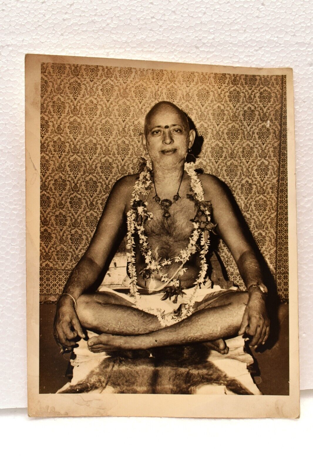 Vintage Photograph Hindu Saint Monk Guruji Ascetic Hinduism Sadhu Maharaj Old\
