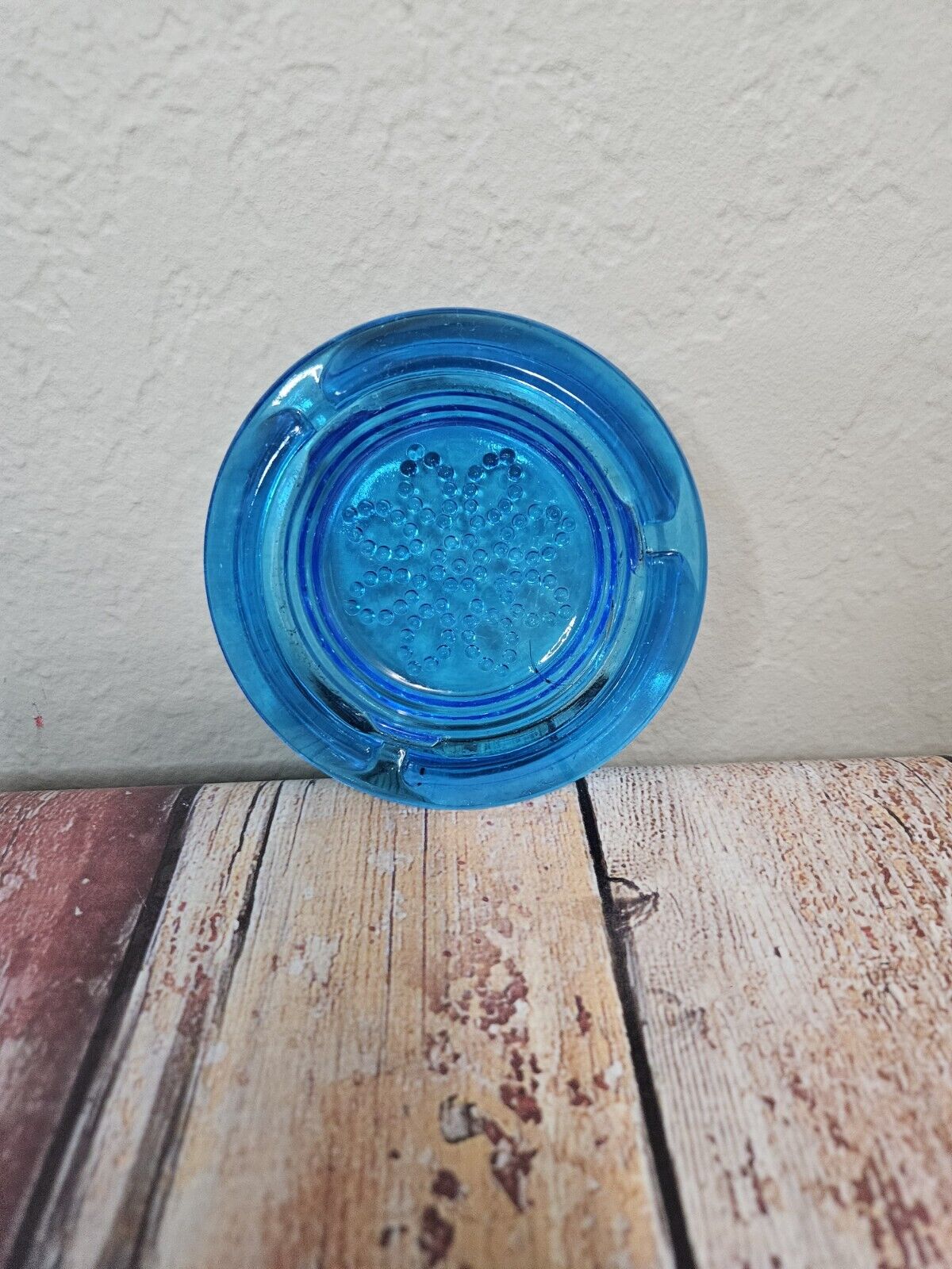 Vintage Blue Glass Round Ashtray 4\