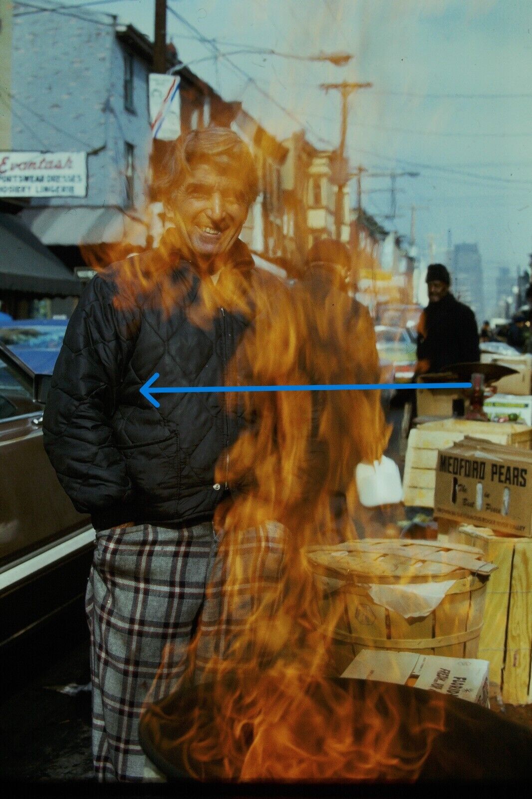 1976 35mm Slide This Man is NOT on Fire Standing Behind Flaming Caldron #1096