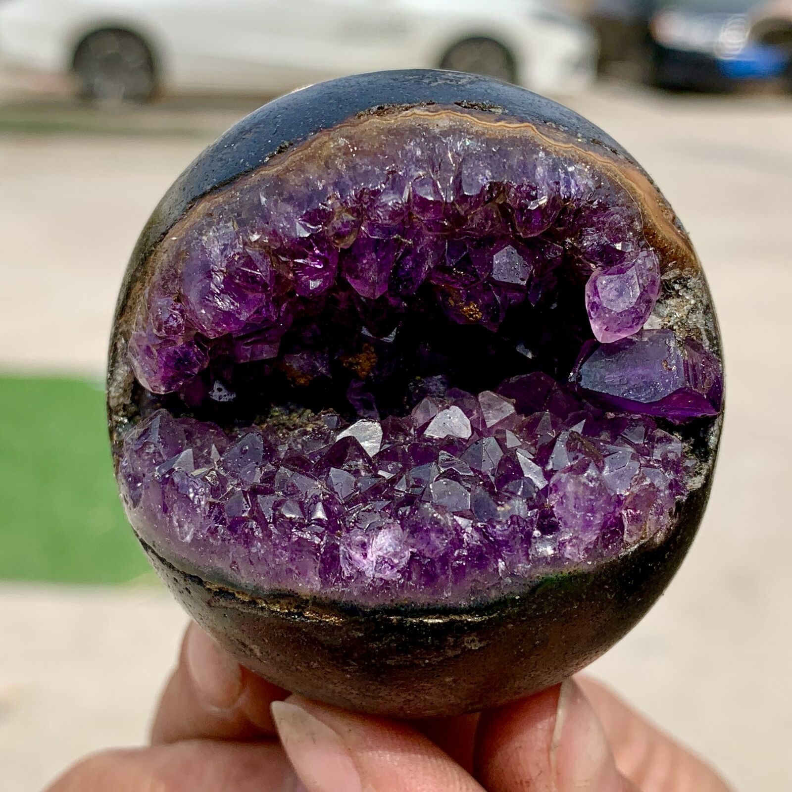 197G Natural Uruguayan Amethyst Quartz crystal open smile ball therapy