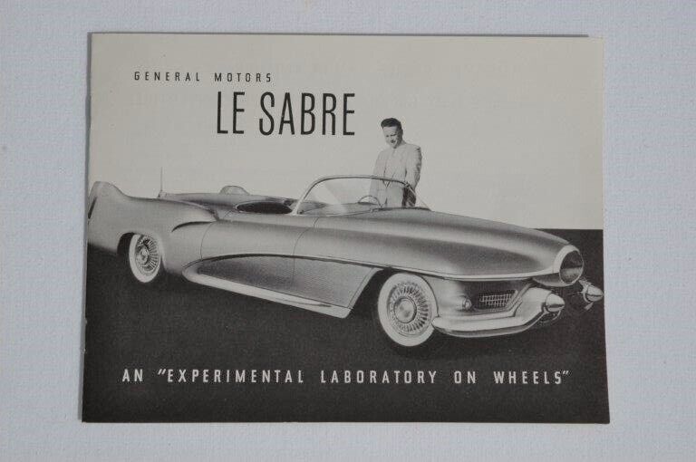 1951 GENERAL MOTORS LE SABRE CONCEPT CAR PROMOTIONAL BROCHURE PERFECT CONDITION