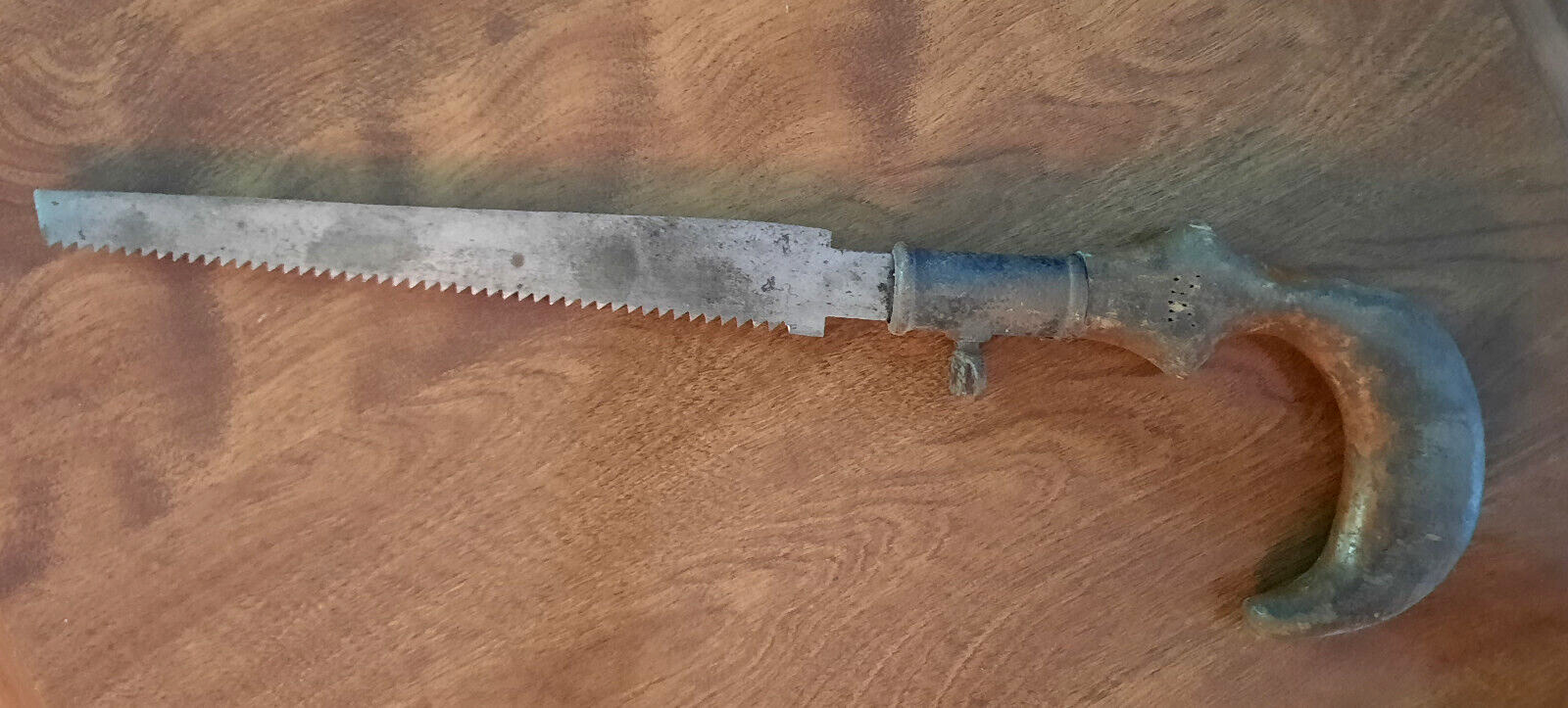 Antique Wood Handled Keyhole Saw with Blade (15 1/2\