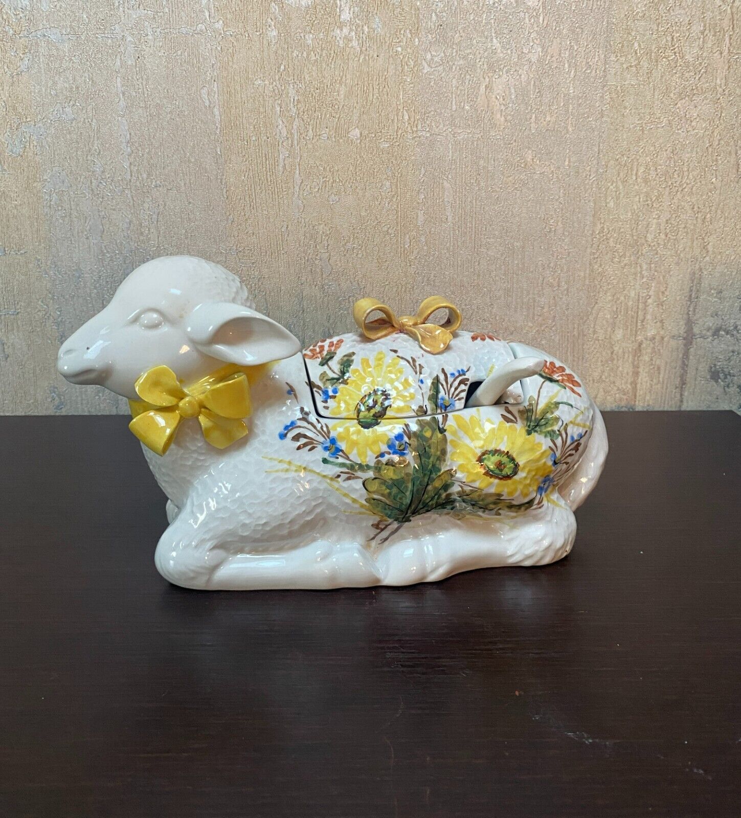 Smal Lamb Tureen ITALY, Italian Lamb Centerpiece, Ceramic Tureen with Yellow Bow