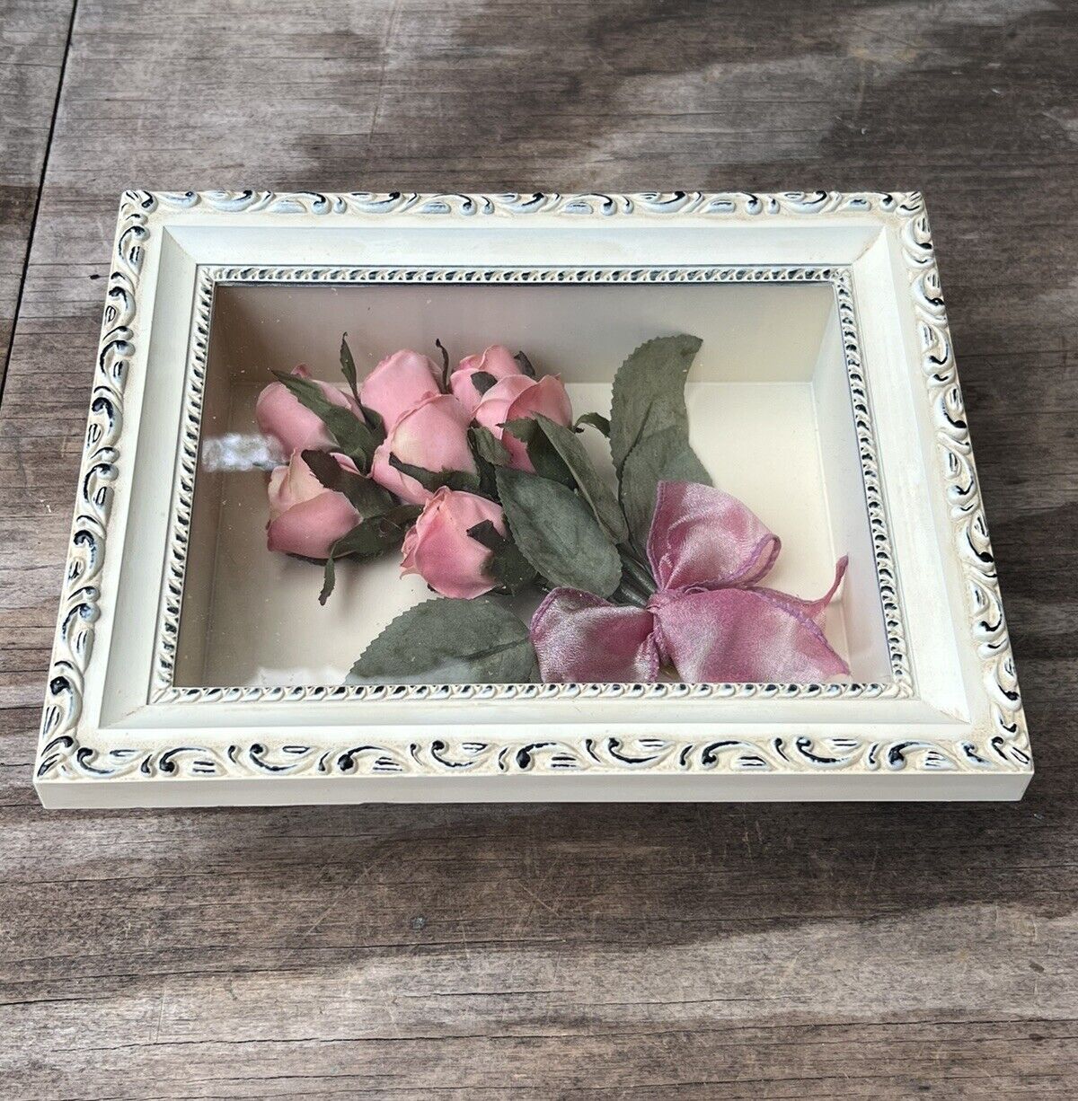 Ivory White Vintage Ornate Shadow Box Pink Still Life Flower Display Wall Decor