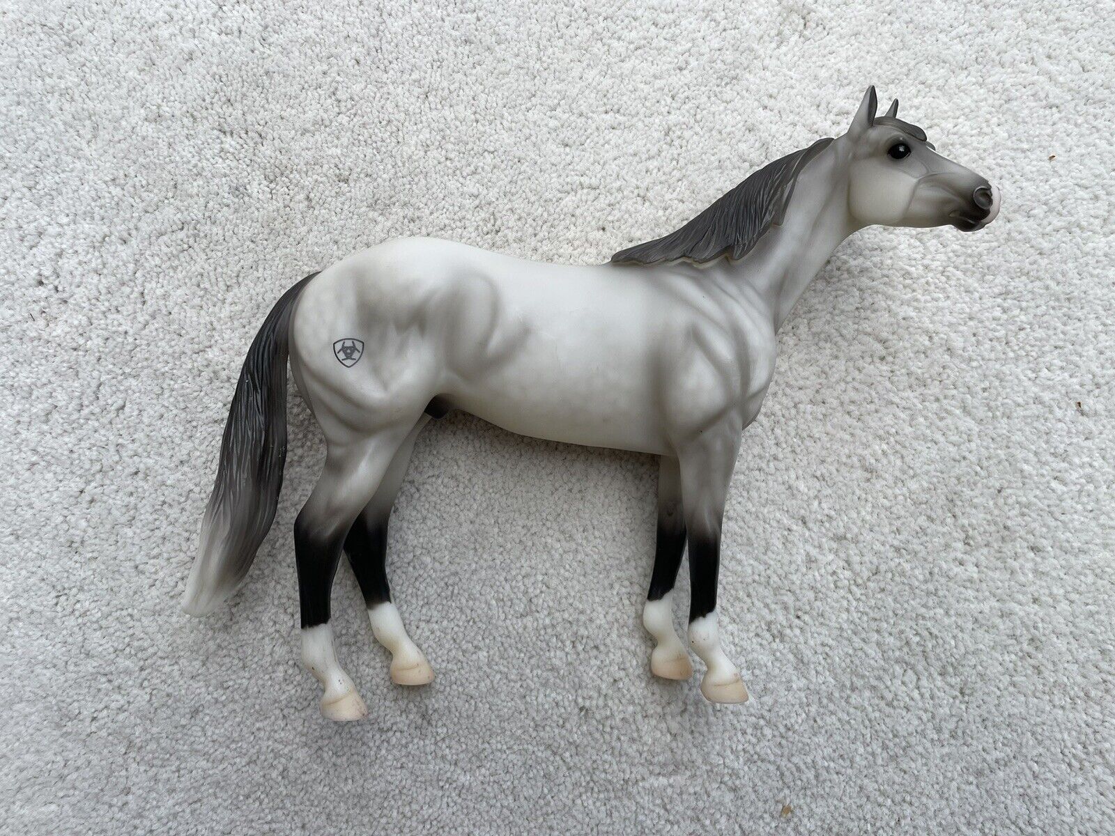 Classic Breyer Show Stock Quarter Horse #661 Dapple Grey Ariat Dealer Special