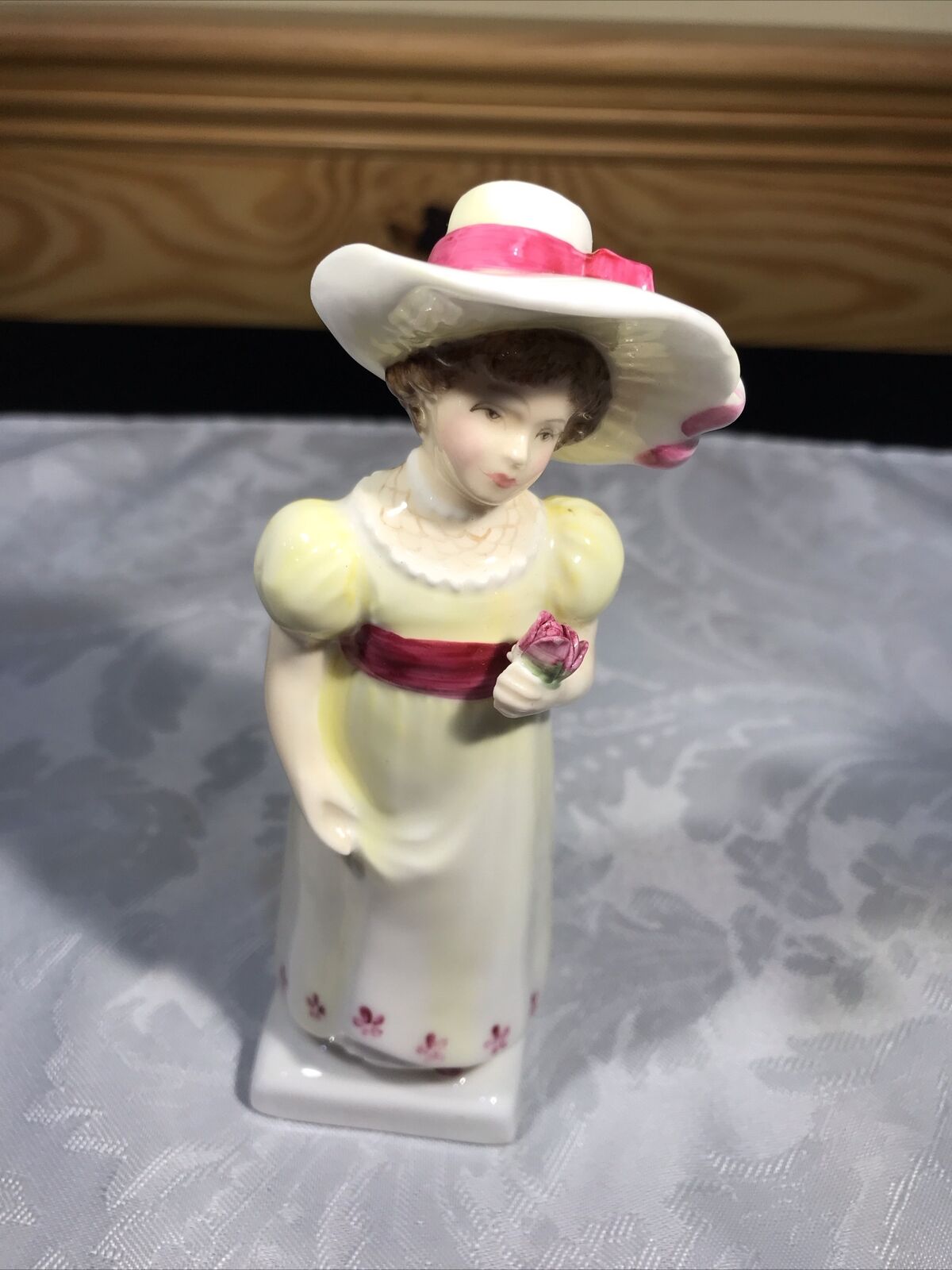 Kate Greenaway Collection Royal Doulton Figurine LORI HN 2801