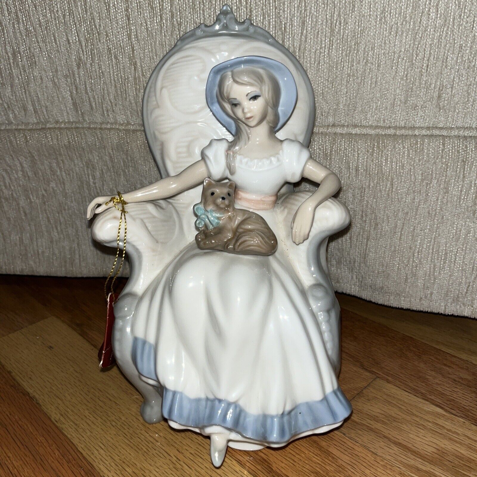 Vintage Tengra Figurine, Lady In Chair With Dog On Her Lap, Porcelain (Spain)