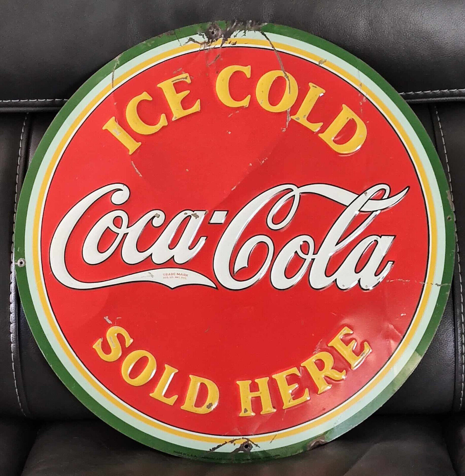 ORIGINAL EARLY 1930\'s ICE COLD COCA COLA SOLD HERE ROUND 4 COLOR TIN SIGN 19.5\