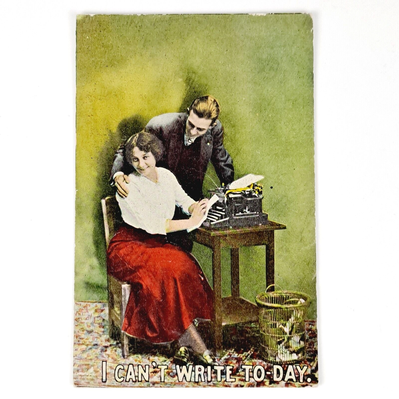 ANTIQUE WW1-ERA POST CARD LOVE & ROMANCE DISTRACTED GIRL TYPING POSTCARD UNPOST