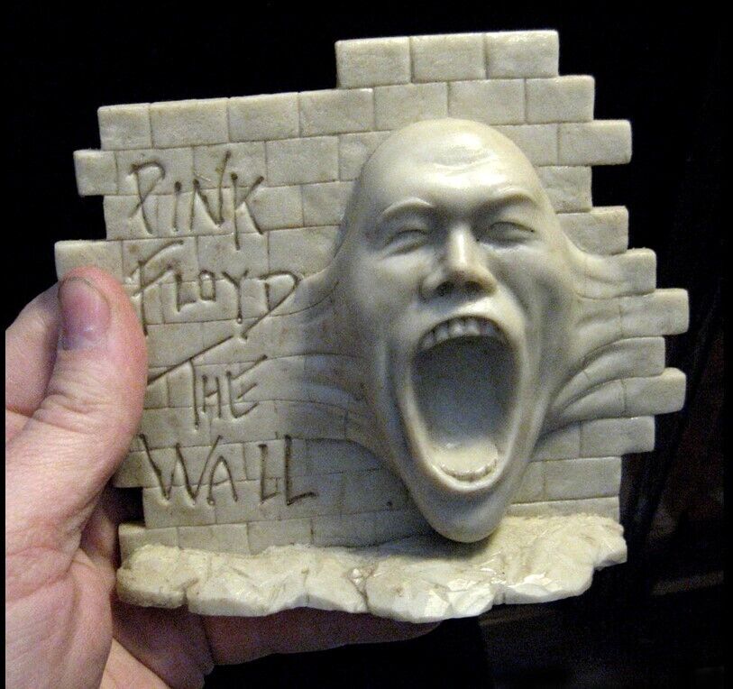 PINK FLOYD bust statue of THE WALL ROCK MUSIC Sculpture ROGER WATERS PULSE MOON