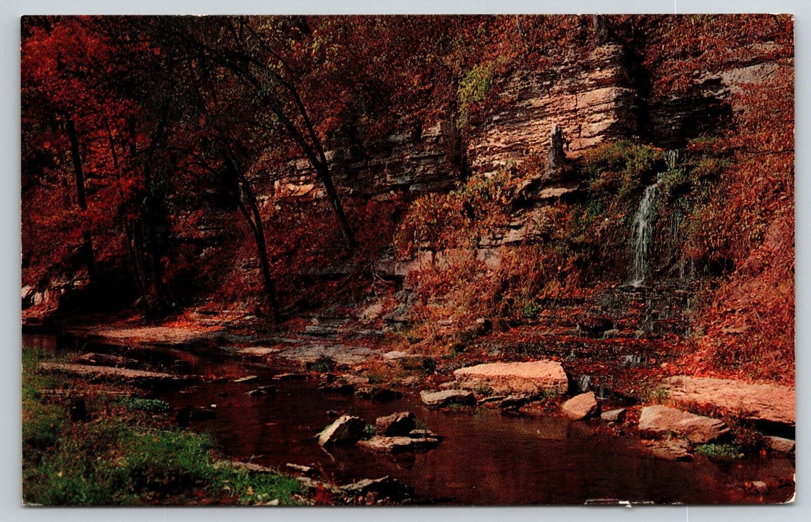 Beulah Falls, Picnic Grounds of Spook Cave, McGregor, Iowa Postcard LC9-201