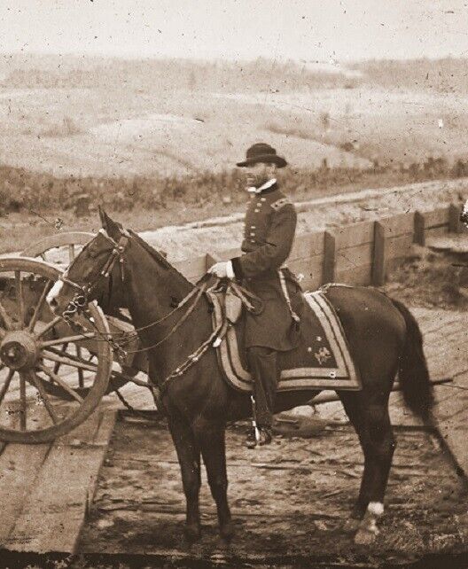 Union General William T. Sherman on horseback 5\