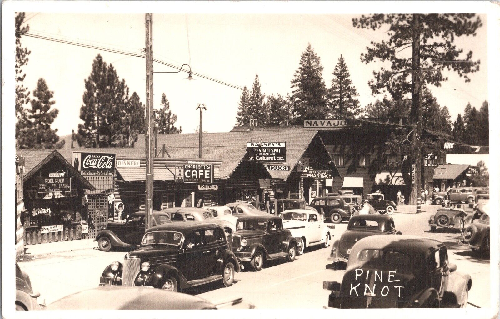 Postcard Pine Knot Main St Coca Cola Cafe Pool Room Barneys Old Cars 1930s*