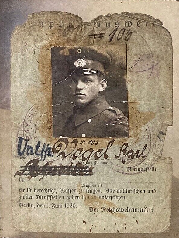 RARE POST-WW1 GERMAN REICHSWEHR MILITARY AUSWEIS ( ID ) (BEER HALL PUTSCH TIME)