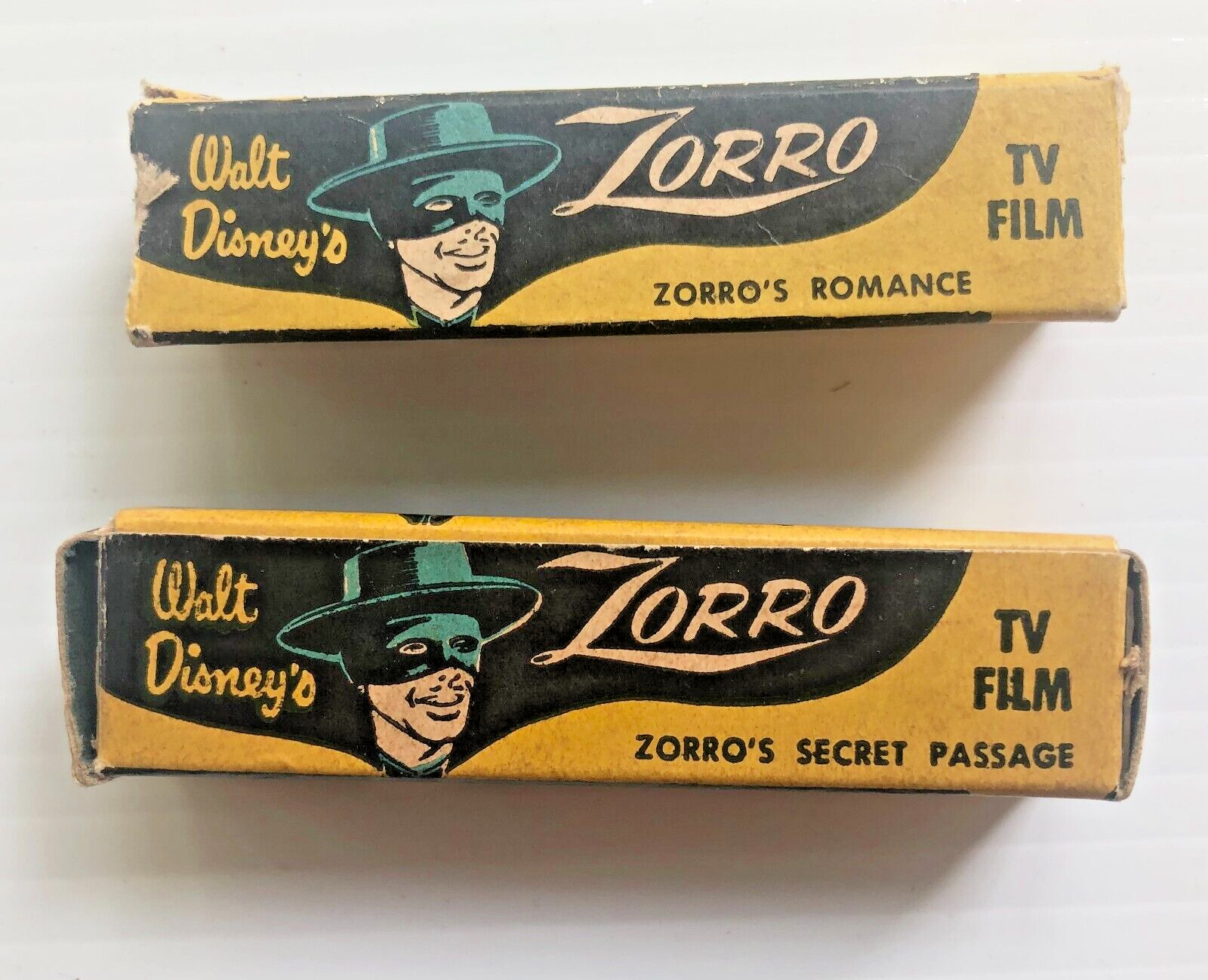 Vintage Walt Disney TV Film ZORRO Lido Toy  2 films Goes to Church + Senor