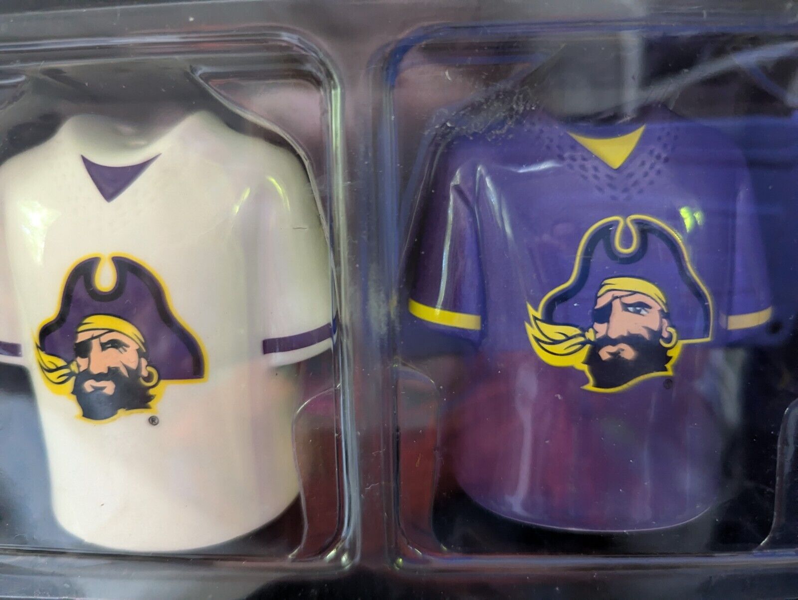Game day ECU East Carolina Pirates Jerseys salt pepper shakers unused  worn box