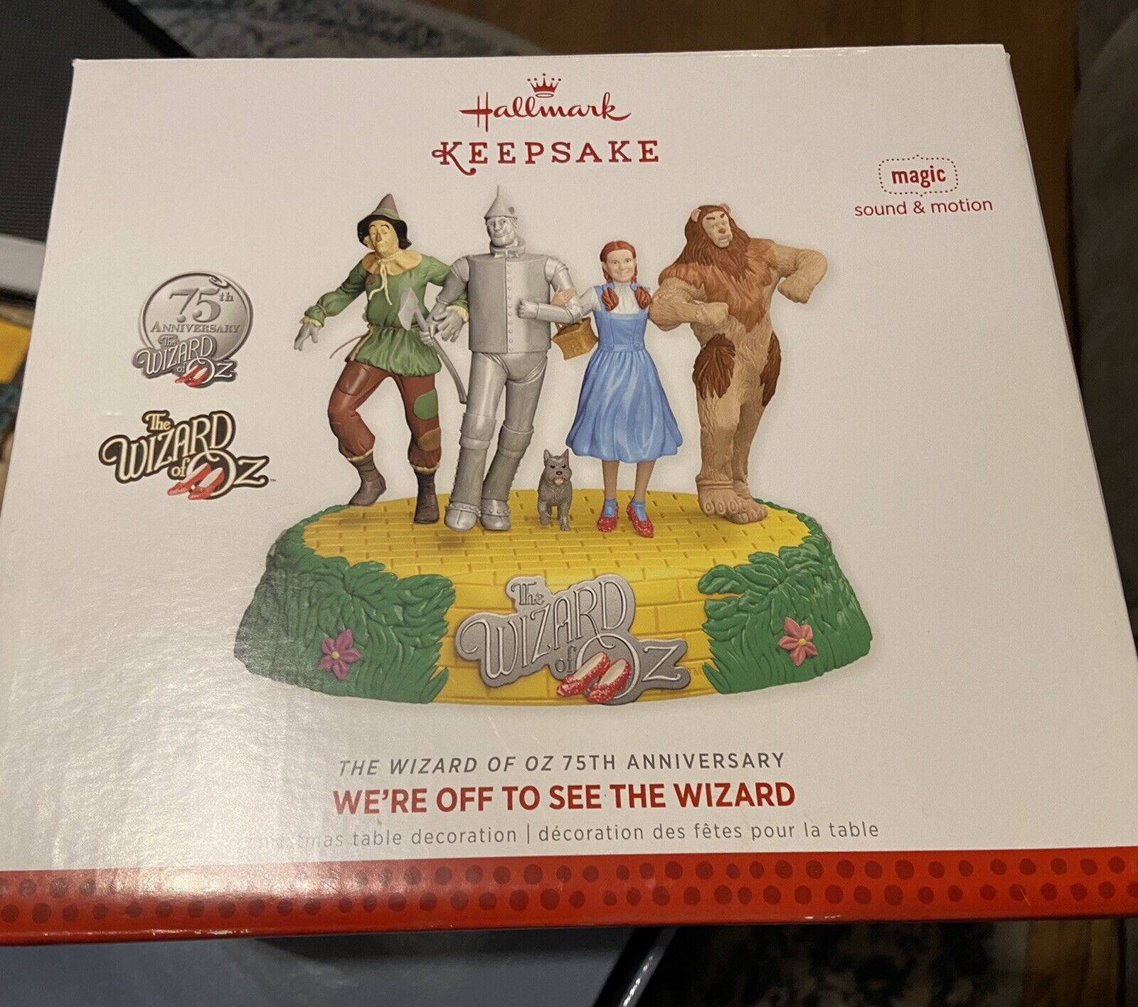 Hallmark Wizard of Oz 75th Anniversary We're Off to See the Wizard Tabletop 2013