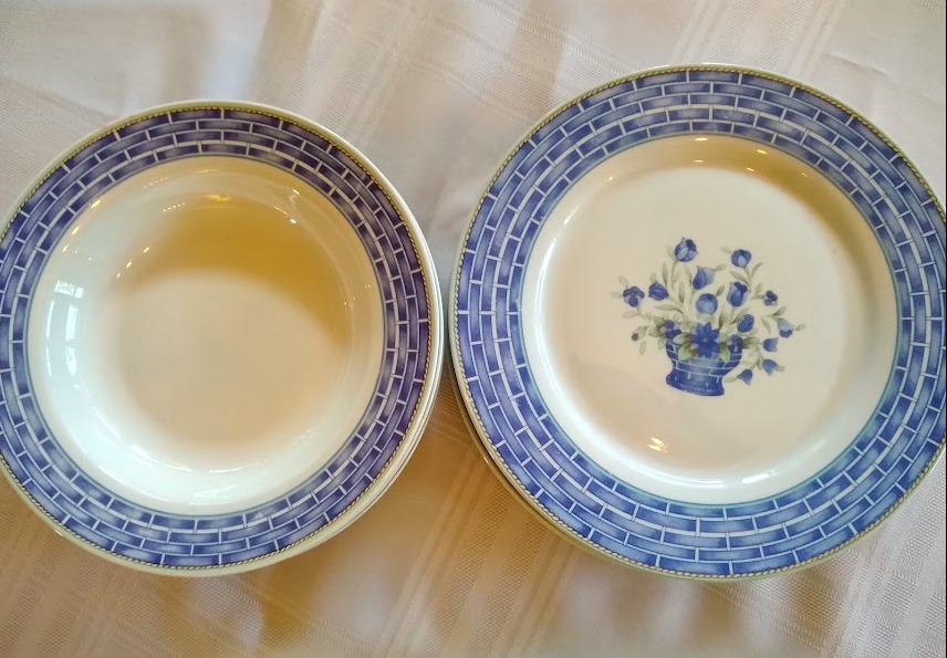 Vintage Dinnerware Hanjade Set 8 Blue Rose Brick Plates Bowls