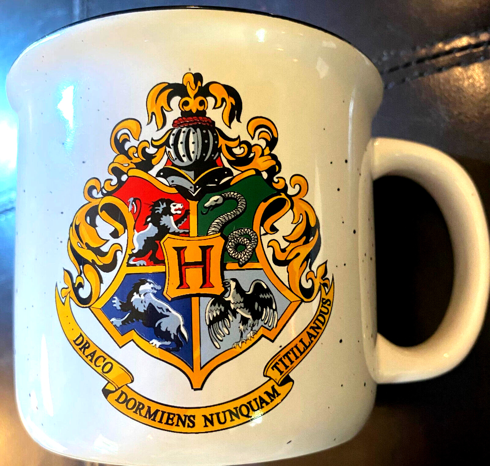 Vintage Spoontiques Harry Potter Hogwarts Crest - Ceramic Coffee Mug 20 Oz