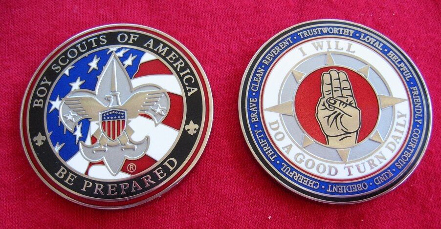 SCOUT SIGN CHALLENGE COIN Law Motto Oath Boy Scout Award Gift Cub Scout BSA