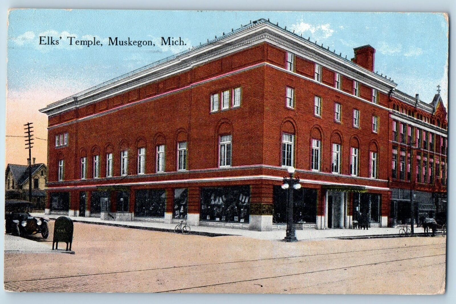 Muskegon Michigan Postcard Elk\'s Temple Building Exterior Roadside 1916 Antique
