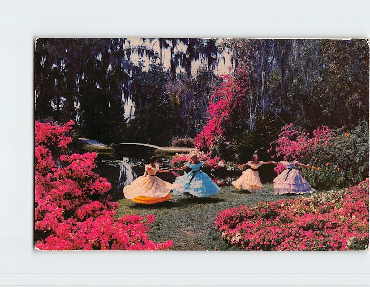 Postcard Happy Times In A Florida Garden, Cypress Gardens, Florida