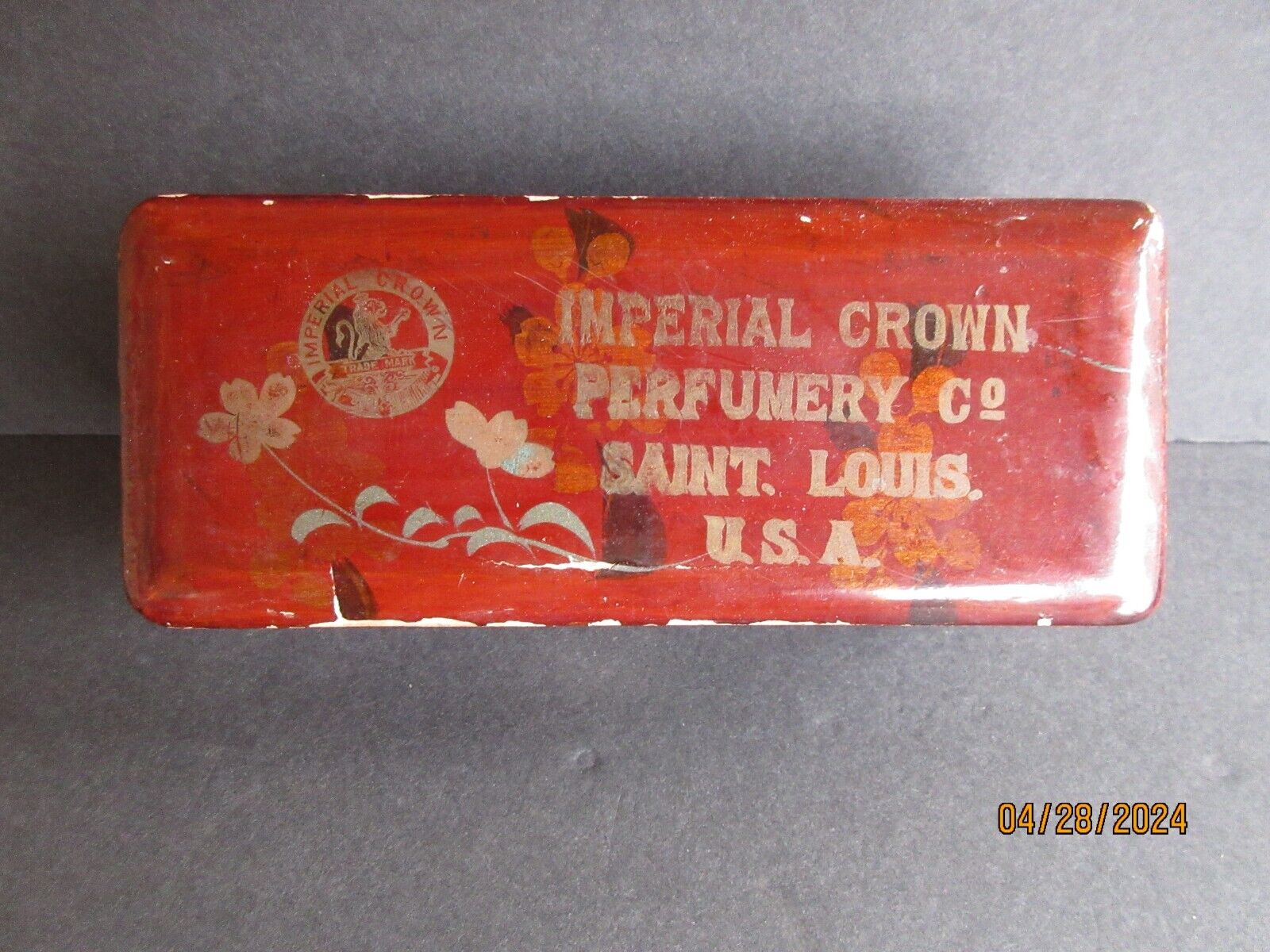 ANTIQUE IMPERIAL CROWN PERFUMERY & CO. SAINT LOUIS, U.S.A. WOOD BOX - PERFUME
