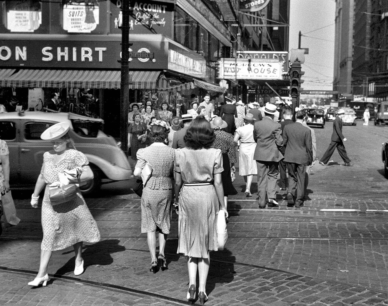 1941 CHICAGO - DEARBORN STREET SCENE Photo  (187-a)