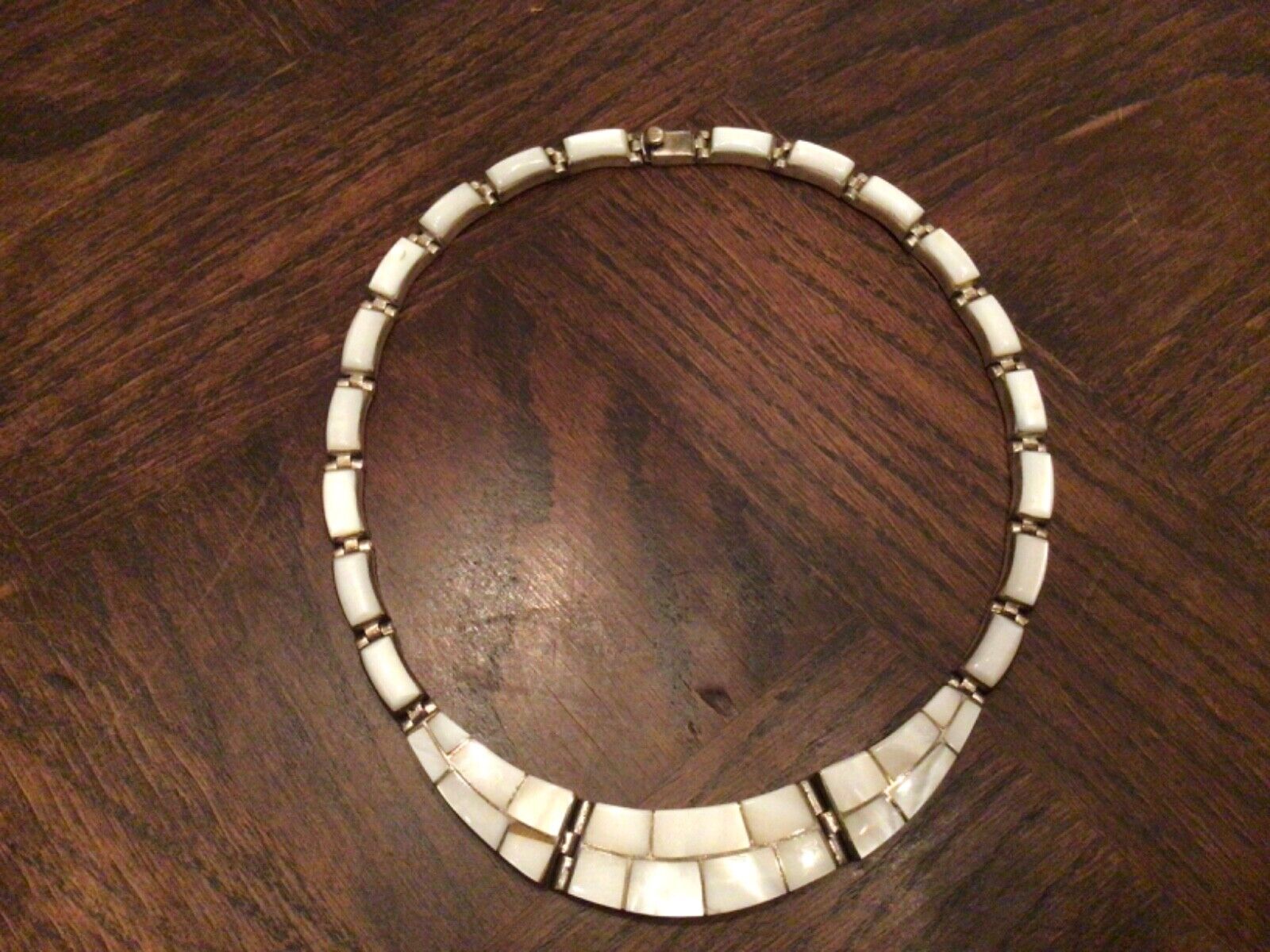 VINTAGE MEXICAN 950 SILVER AND MOTHER OF PEARL CHOKER NECKLACE