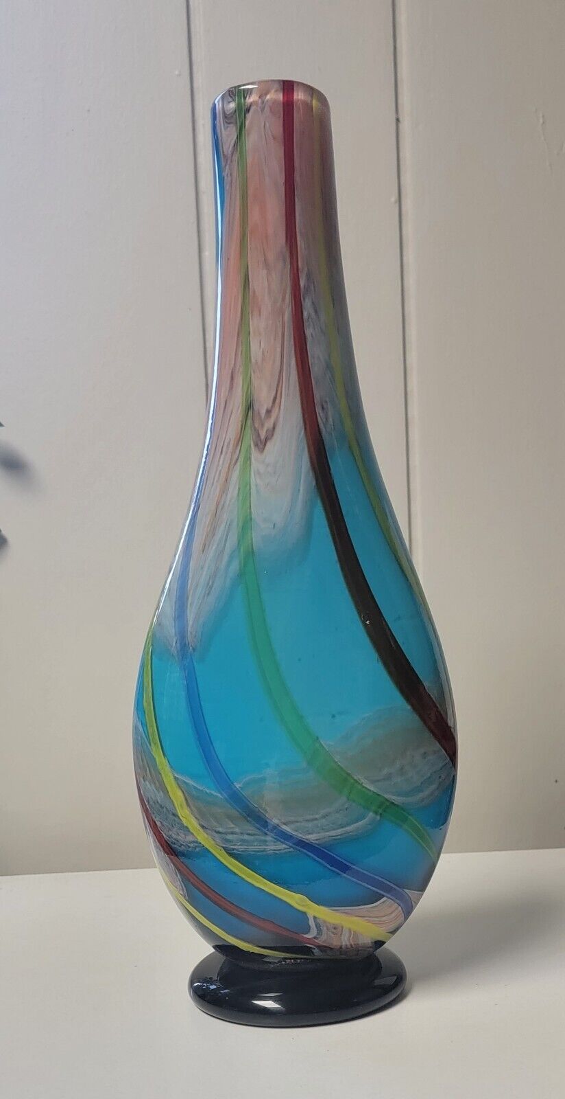 Stunning Multicolor Twist Style Art glass Vase Decor